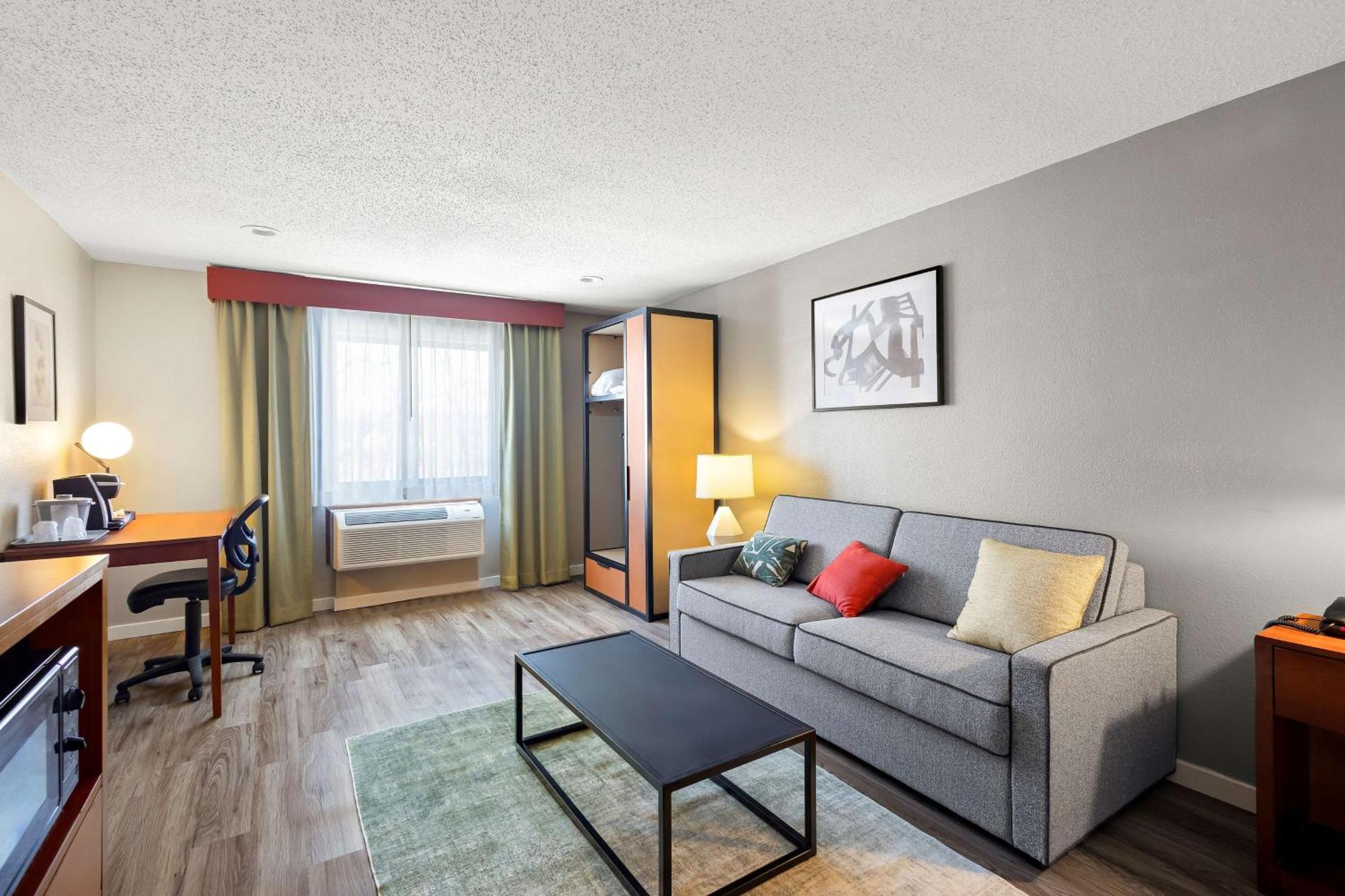 Best Western Fremont Angola I-80 90 Toll Road Экстерьер фото
