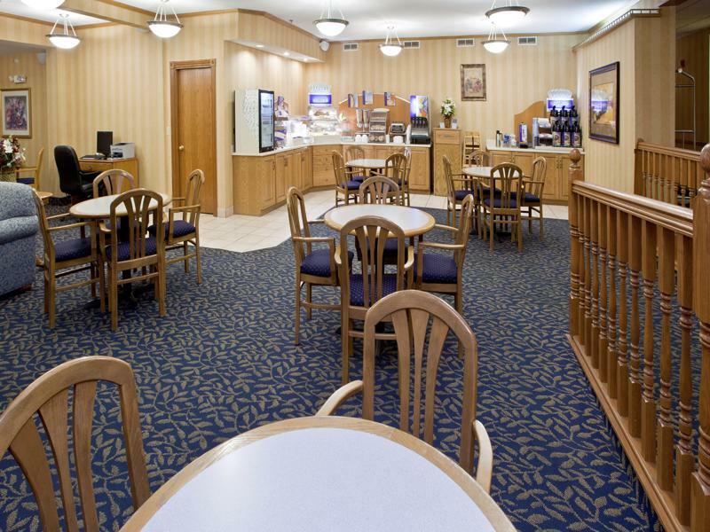 Best Western Fremont Angola I-80 90 Toll Road Экстерьер фото